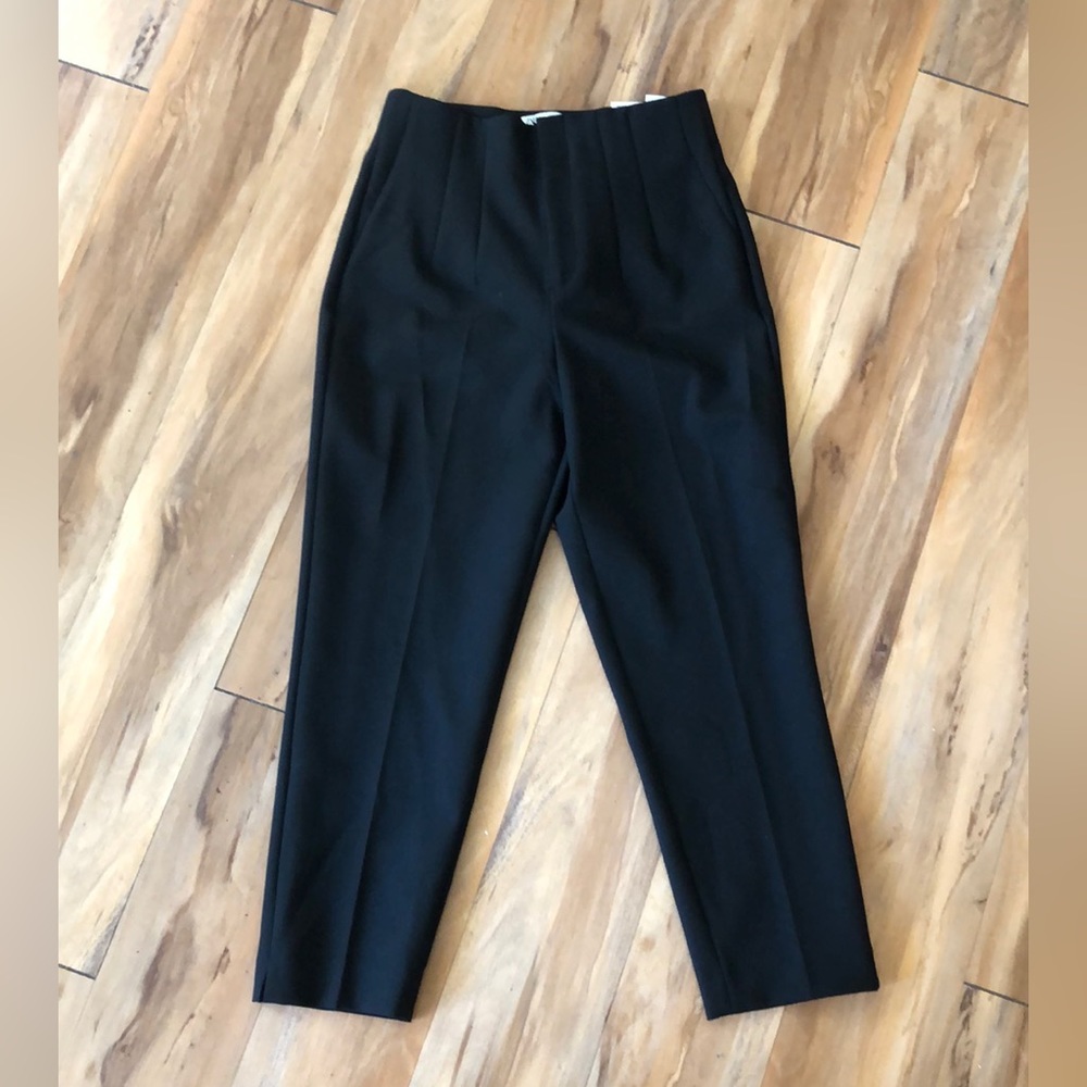 ZARA Modern High Rise
